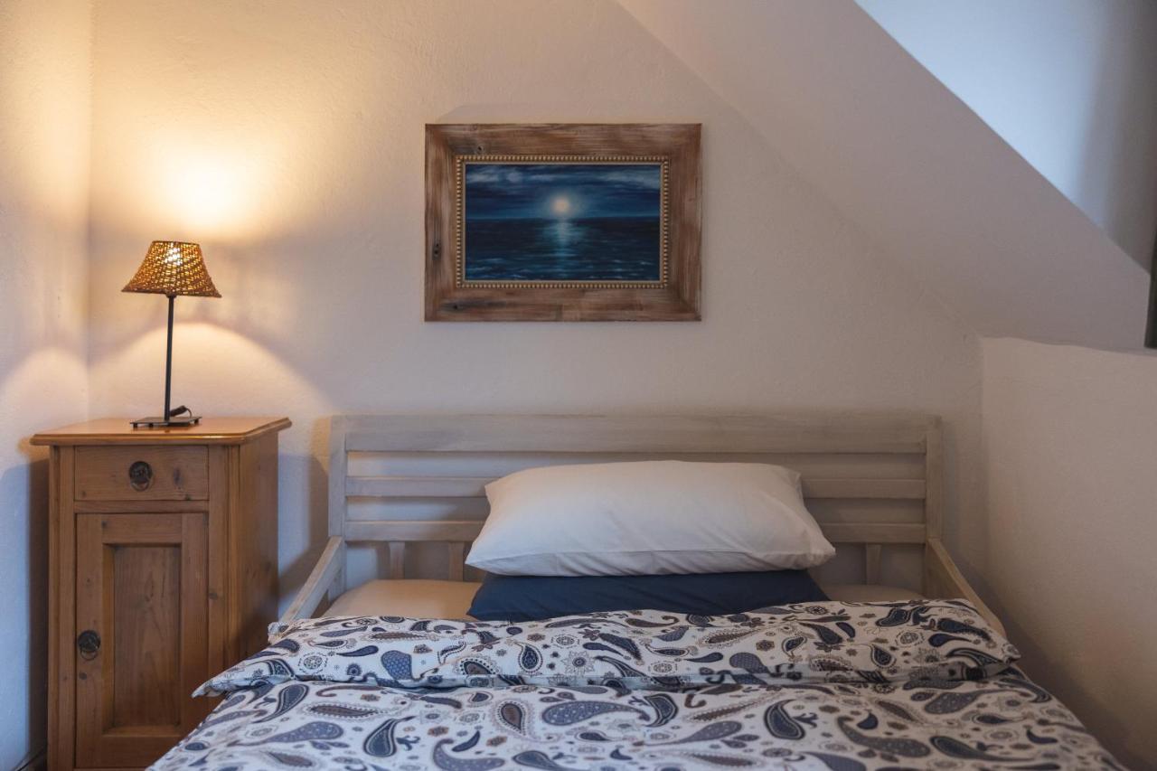 Guesthouse Novak Dvor Bagian luar foto