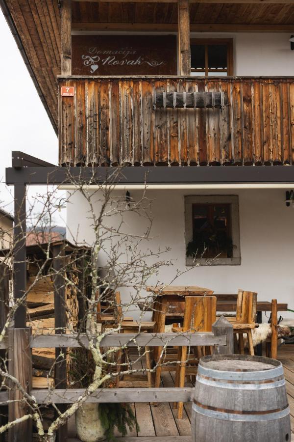 Guesthouse Novak Dvor Bagian luar foto