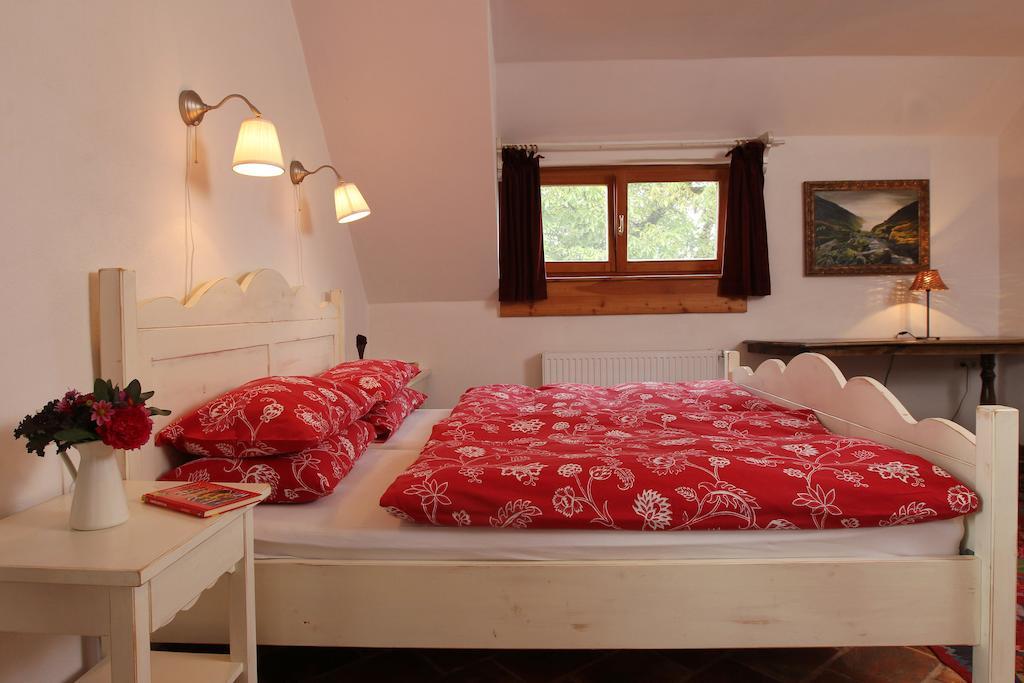 Guesthouse Novak Dvor Ruang foto